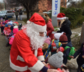 Alle Kindergartenkinder wurden am St. Nicolaus-Tag von Microwell begrüßt! | Microwell