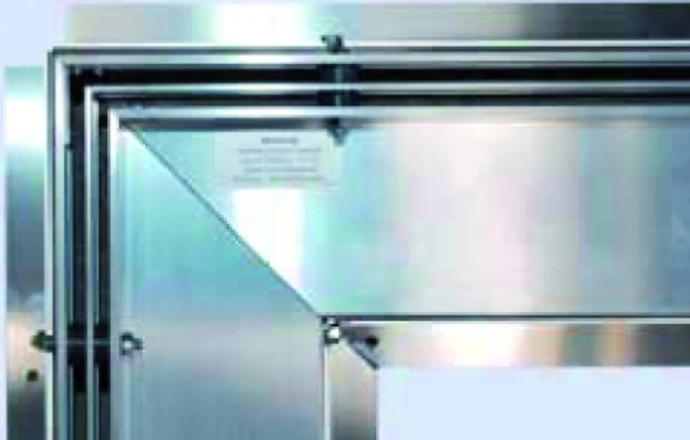 Corner Grills | Aluminiowe podłogowe szyny wentylacyjne - Microwell